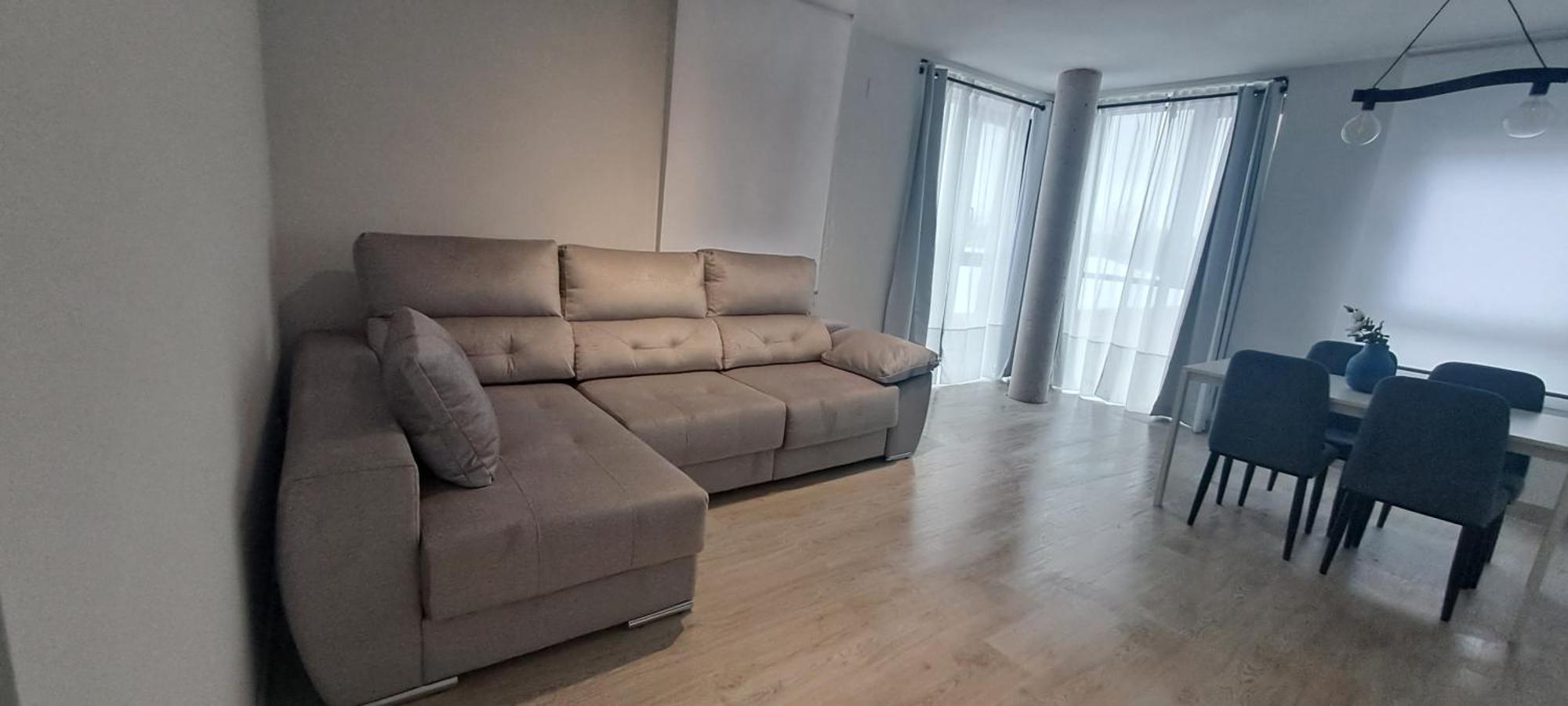 Lopez Apartment *